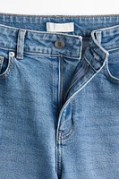 Tapered Jeans