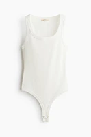 Maillot tanga côtelé en soie mélangée