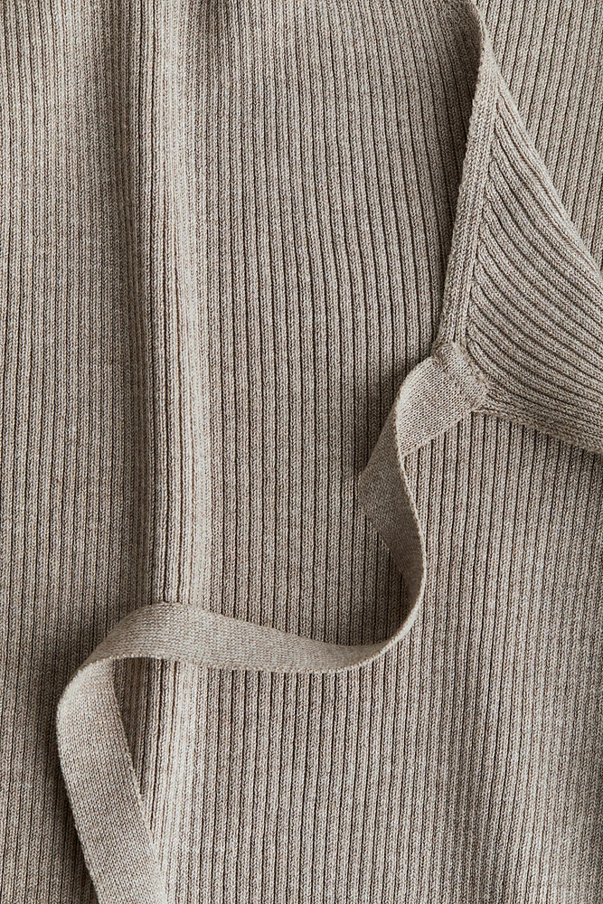 Gilet MAMA croisé en tricot côtelé