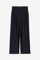 Wide-leg Pants