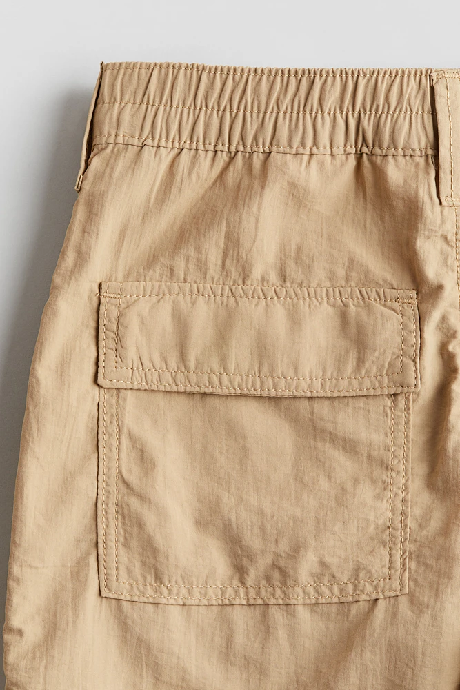 Wide-leg Cargo Pants