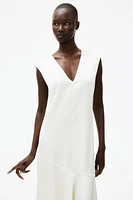 Robe à encolure en V satin
