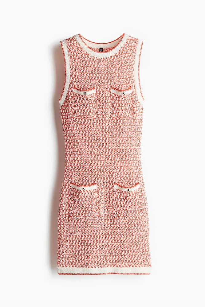 Robe en tricot texturé avec poches