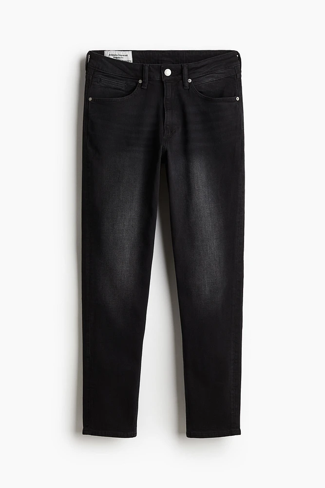 Athletic Tapered Regular Jeans