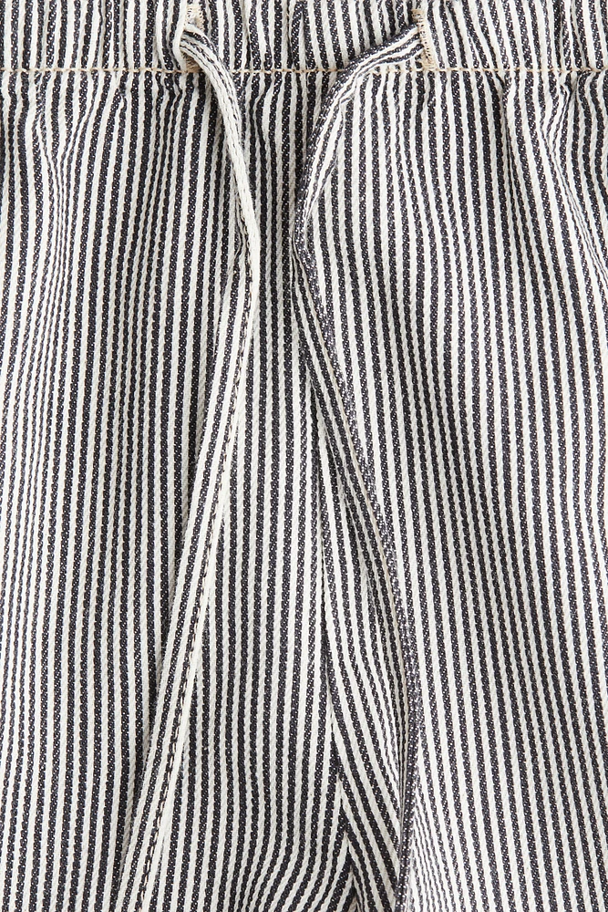 Short avec cordon de serrage