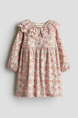 Robe en popeline avec col