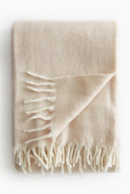 Fringed blanket