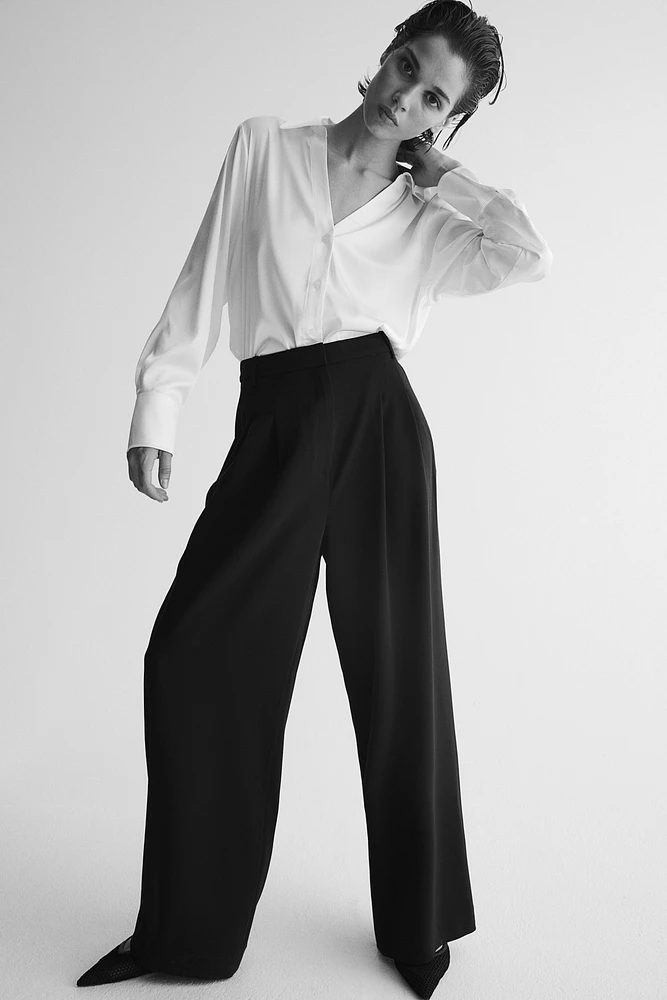 Wide-leg Pants