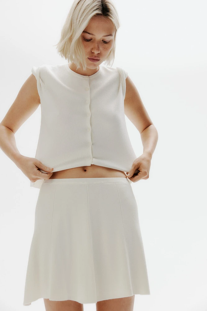 Flared Fine-Knit Skirt