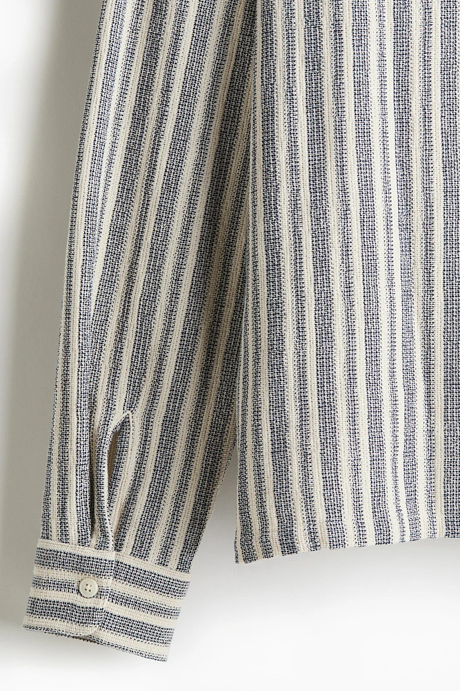 Chemise texturée coupe classique