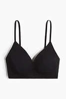 Stretchy and Sculpting Soft-cup Bra