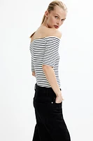 Off-the-shoulder Jersey Top