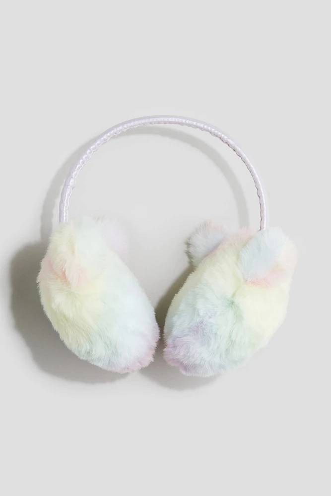 Cache-oreilles duveteux