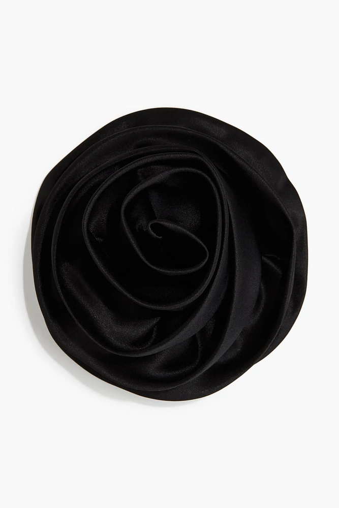 Barrette avec fleur en soie
