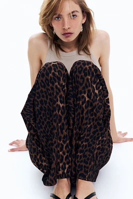 Wide-cut Pull-on Pants