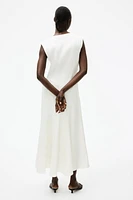 Robe à encolure en V satin