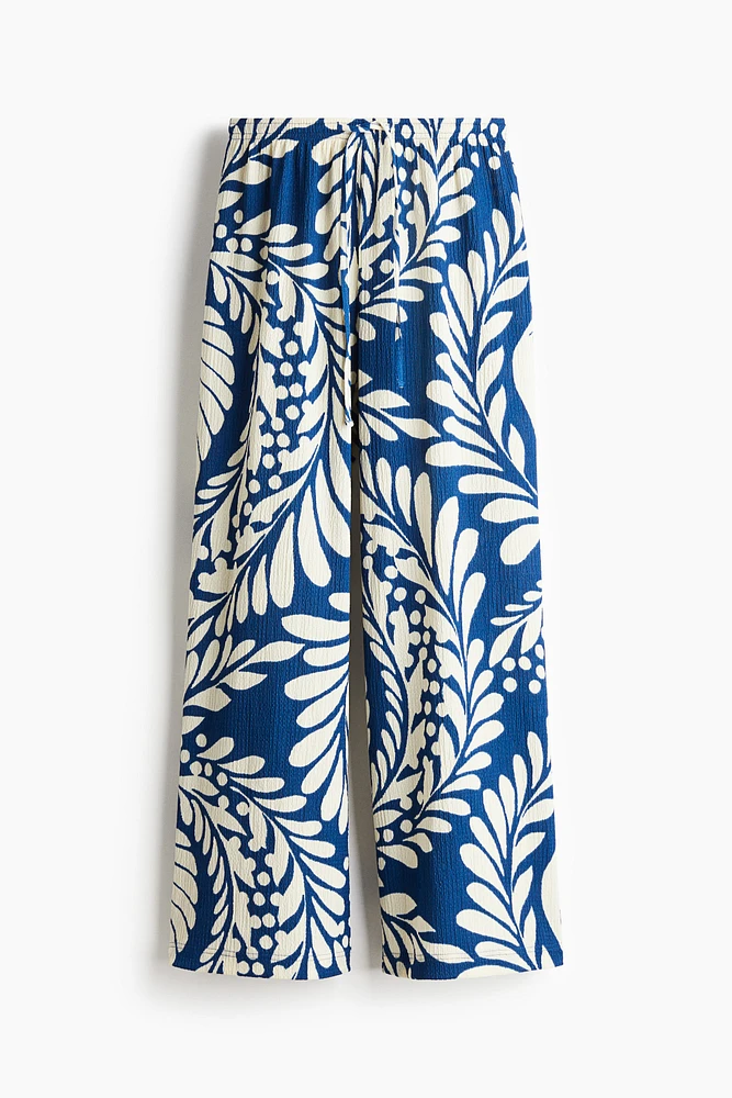 Wide-cut Pull-on Pants