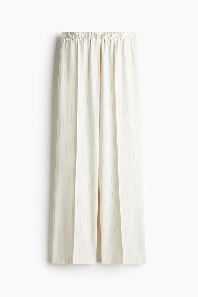 Pantalon large avec plis