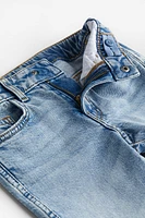 Relaxed Tapered Fit Jeans