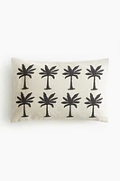 Housse de coussin brodée