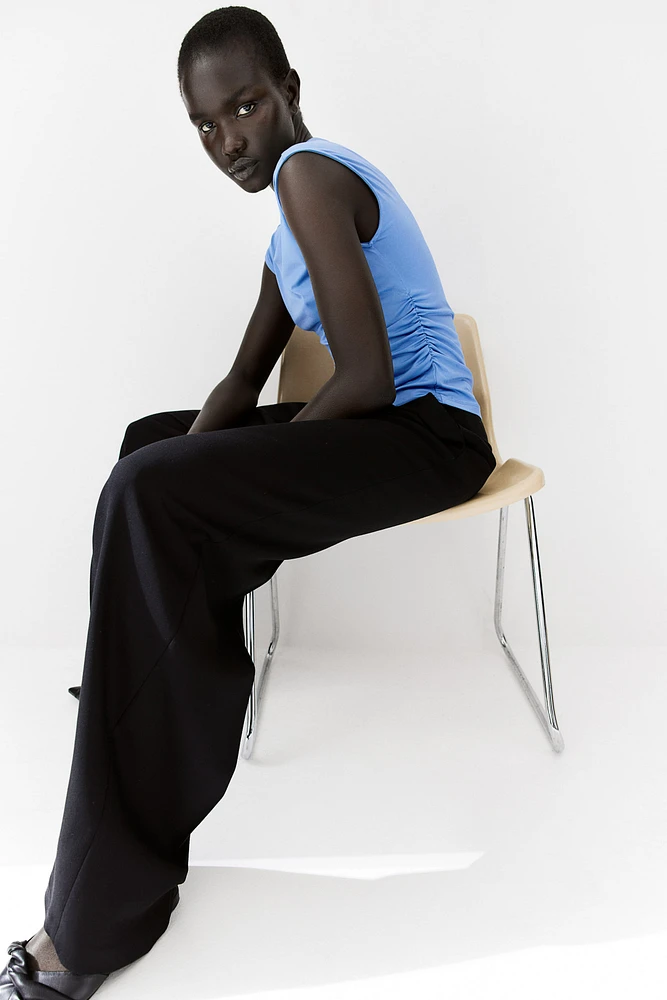 Boat-neck Top