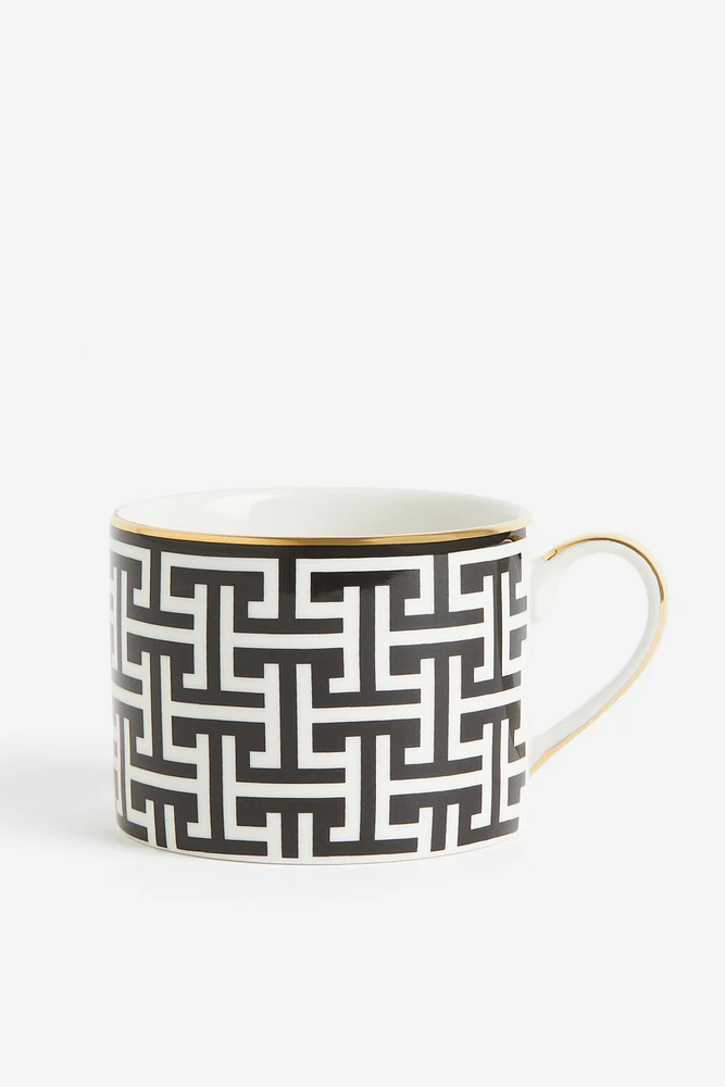 Tasse en porcelaine