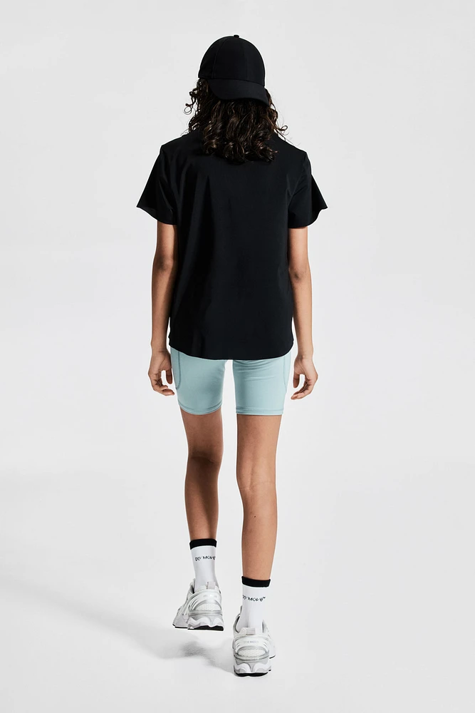 Biking Shorts with DryMove™