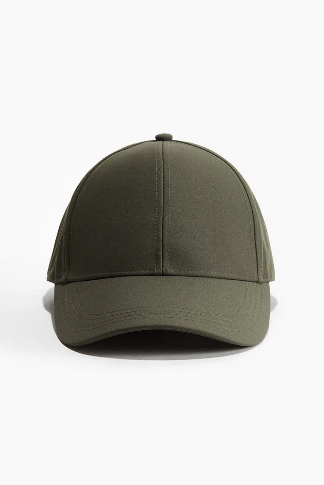 Water-Repellent Sports Cap