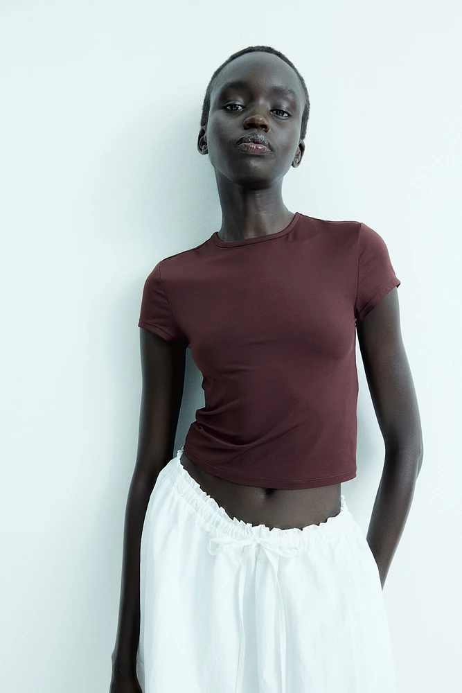 Fitted T-shirt