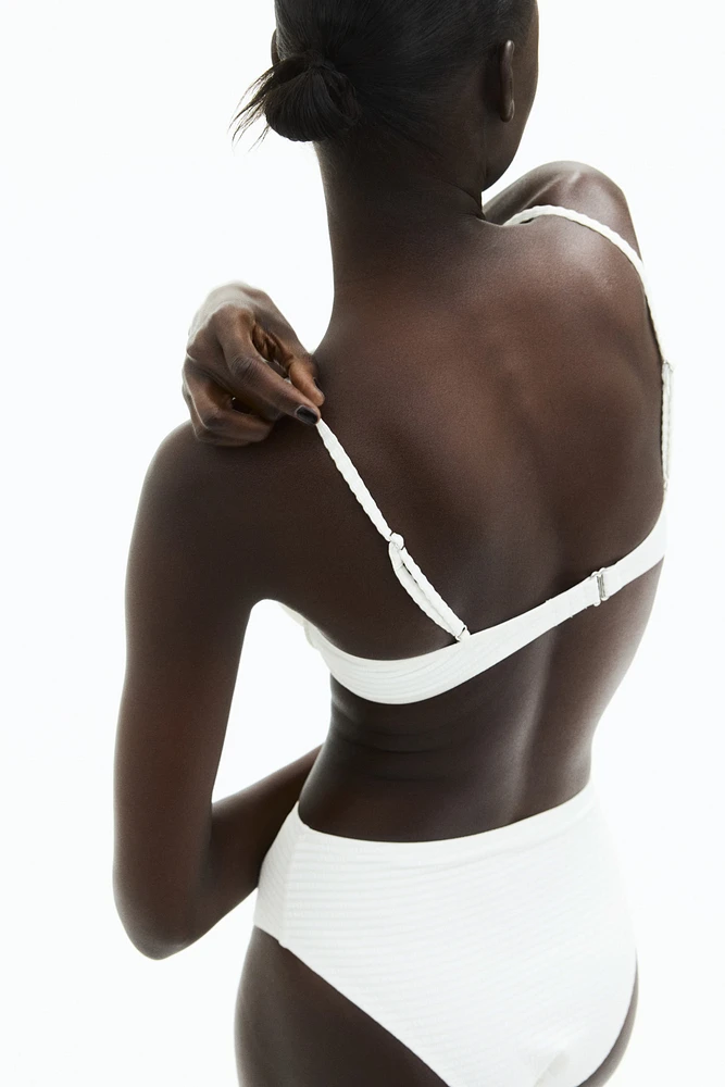 Bas de maillot échancré taille haute