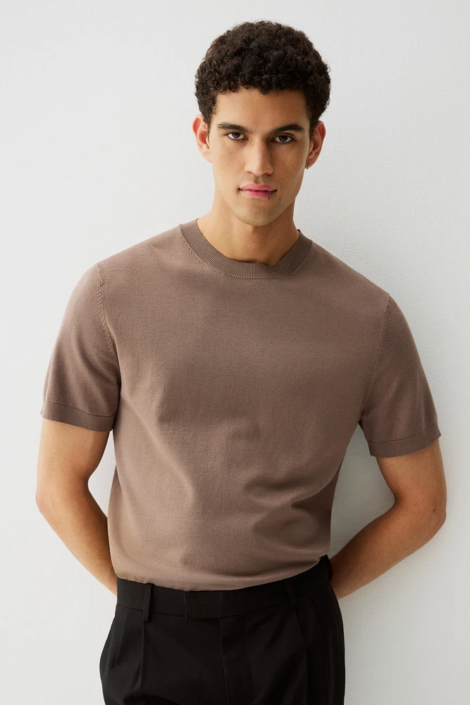 T-shirt près du corps en fin tricot