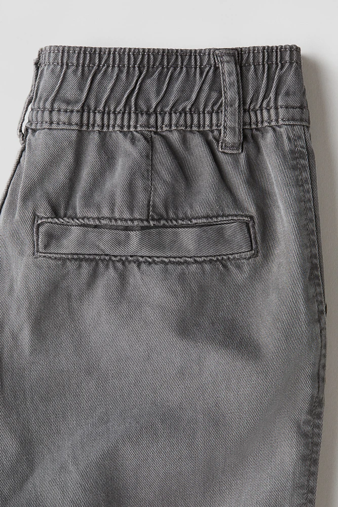 Pantalon coutil ample en sergé jambes effilées