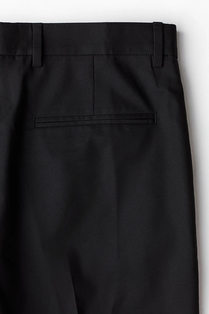 Pantalon d'habit près du corps