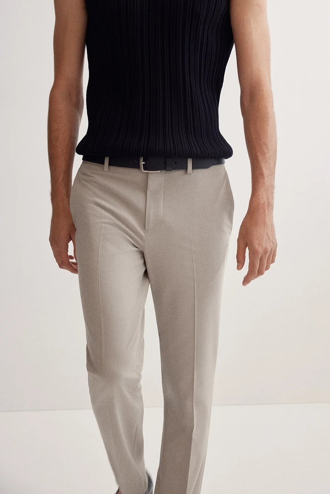 Pantalon habillé près du corps