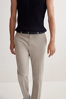 Pantalon habillé près du corps