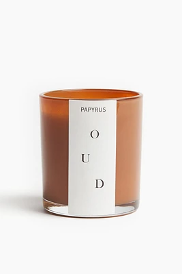 Bougie parfumée dans un pot en verre