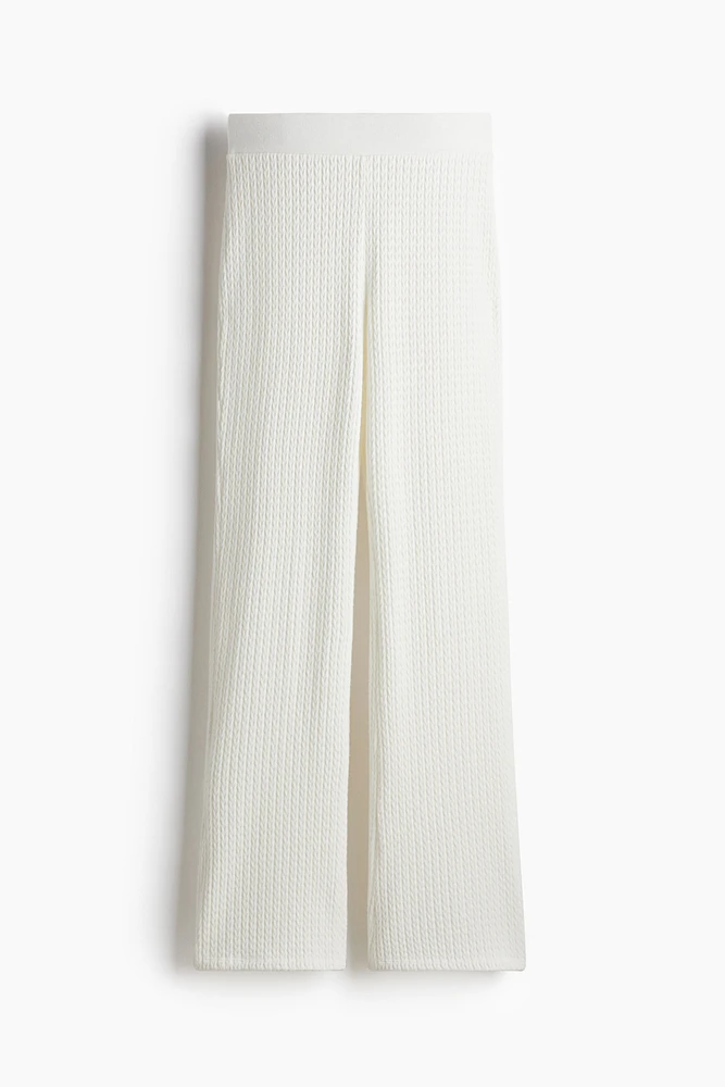 Pantalon évasé d'aspect torsadé