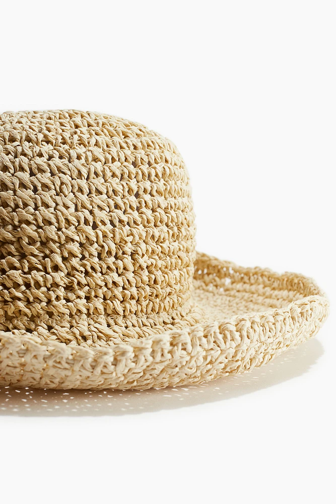Wavy-brim Straw Hat