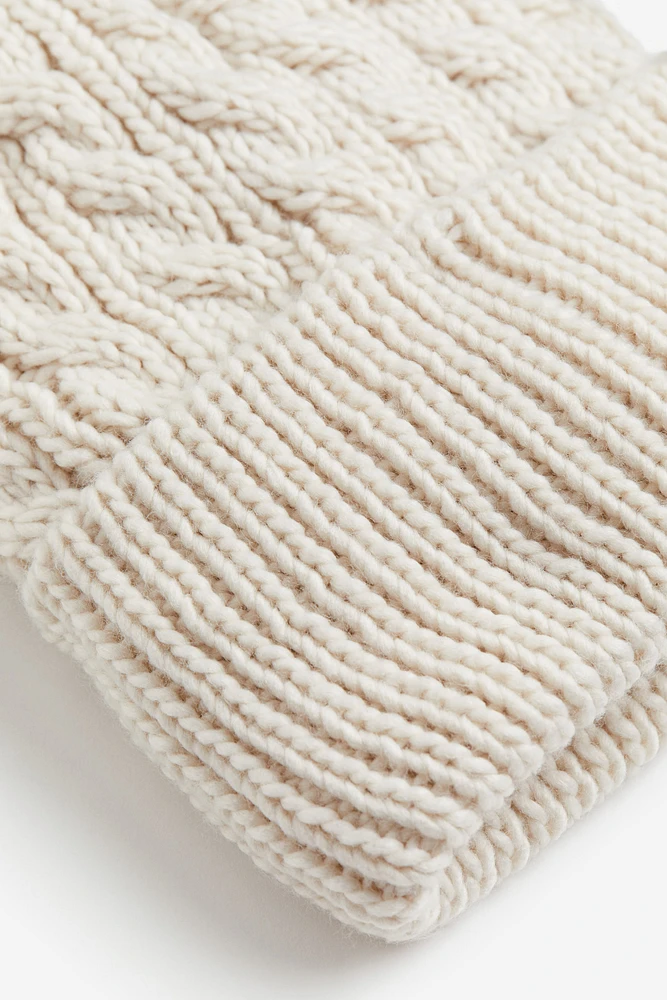 Cable-knit Pompom Hat