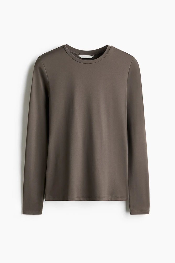 Long-sleeved Microfiber Top