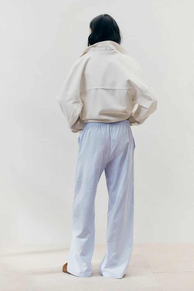 Pantalon en crépon avec cordon de serrage