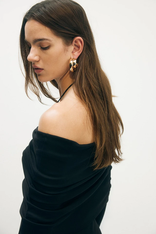 ladies h&m foldover-edge off-the-shoulder dress product info and reviews H&M Off-the-Shoulder Dress with Foldover Edge