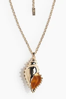 Seashell-Pendant Necklace