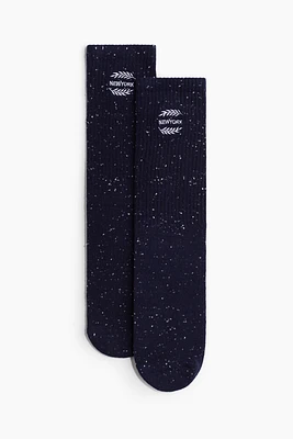 Motif-Detail Socks