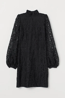 Lace Stand-up Collar Dress