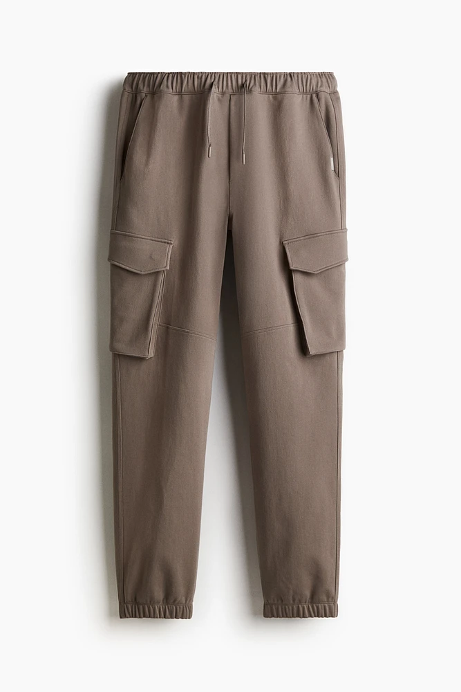 Pantalon de jogging cargo près du corps