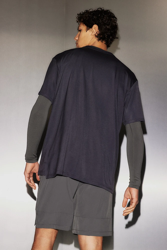 DryMove™ Loose Fit Sports T-shirt