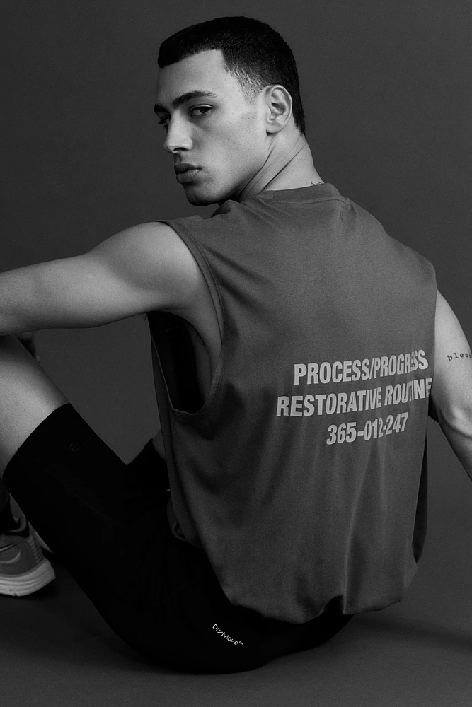 Loose-Fit Sports Tank Top with DryMove™