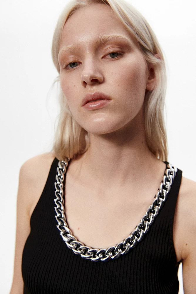 Ribbed Chain-Detail Sleeveless Top