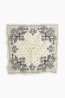 Foulard en coton à motif